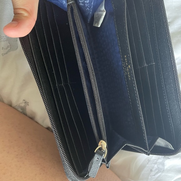Kate Spade Wallet - Picture 2 of 3
